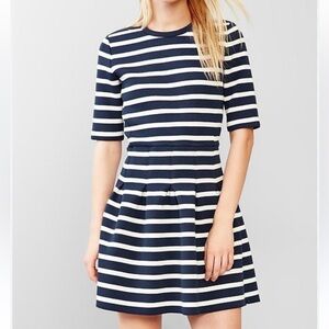 [US6]GAP Navy and White Striped Mini Dress